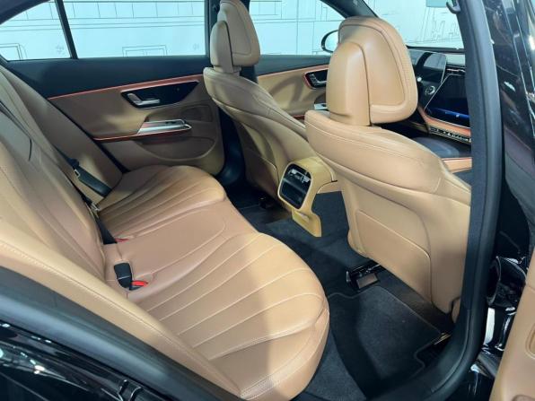 Новый Mercedes-Benz E-Класс VI (W214 S214) 2025 года, цена 7 880 000 рублей, седан, Автокод Объявления