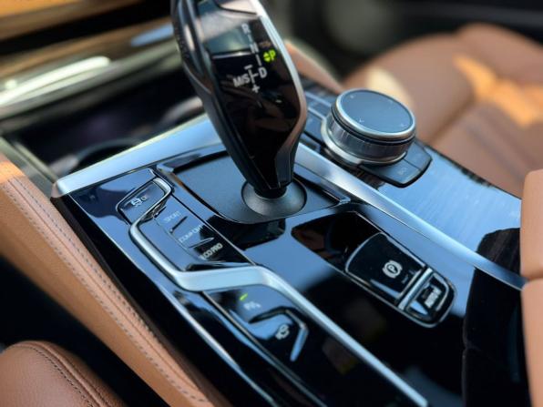 BMW 5 серии VII (G30/G31/G38) Рестайлинг с пробегом 2021 года, цена 4 890 000 рублей, 56339 км, седан, Автокод Объявления