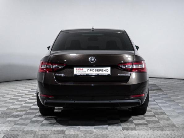 Skoda Superb III с пробегом 2015 года, цена 2 244 000 рублей, 87416 км, лифтбек, Автокод Объявления