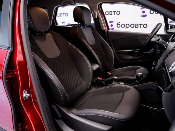 Renault Kaptur I Рестайлинг с пробегом 2021 года, цена 1 777 000 рублей, 60972 км, внедорожник, Автокод Объявления