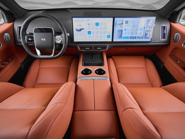 Новый Li Auto (Lixiang) L6 2025 года, цена 8 390 000 рублей, внедорожник, Автокод Объявления