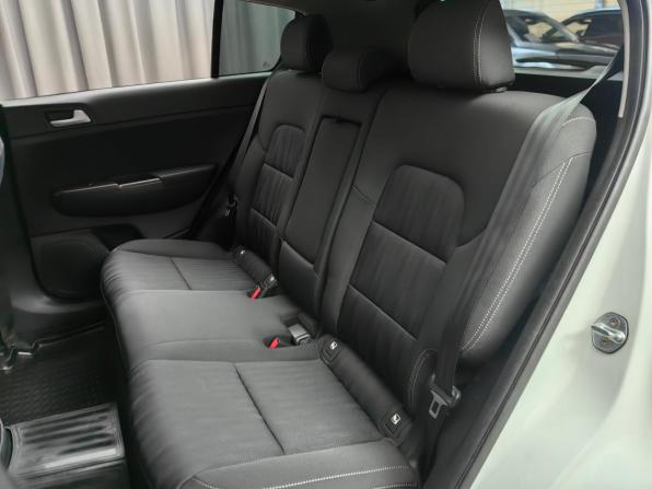 Kia Sportage IV с пробегом 2018 года, цена 1 799 000 рублей, 105300 км, внедорожник, Автокод Объявления