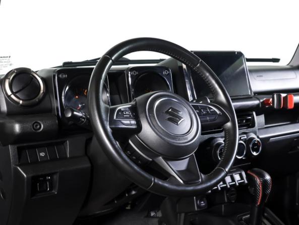 Suzuki Jimny IV с пробегом 2020 года, цена 3 095 000 рублей, 41000 км, внедорожник, Автокод Объявления