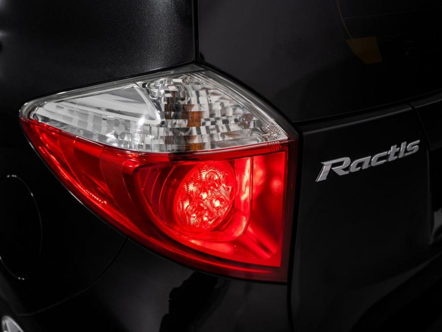Toyota Ractis II Иркутск  - изображение 21