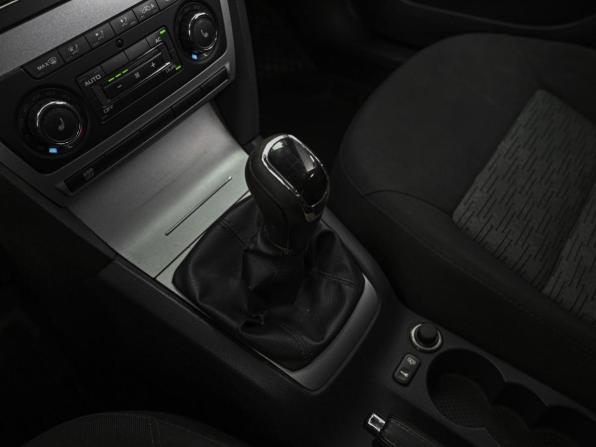 Skoda Octavia II (A5) Рестайлинг с пробегом 2012 года, цена 1 099 000 рублей, 186381 км, лифтбек, Автокод Объявления