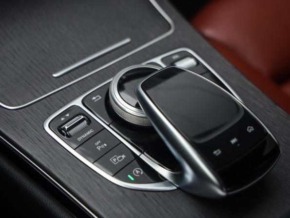 Mercedes-Benz C-Класс IV (W205) Рестайлинг с пробегом 2019 года, цена 3 499 000 рублей, 88491 км, седан, Автокод Объявления