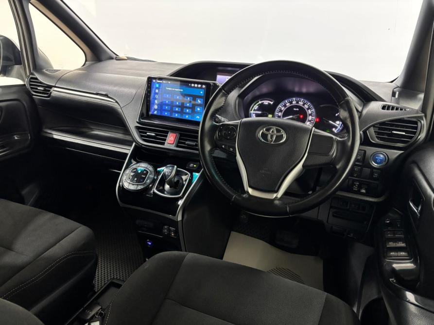 Toyota Esquire I Альметьевск  - изображение 15