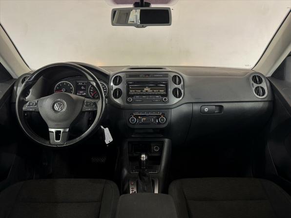 Volkswagen Tiguan I Рестайлинг с пробегом 2015 года, цена 1 220 000 рублей, 291619 км, внедорожник, Автокод Объявления
