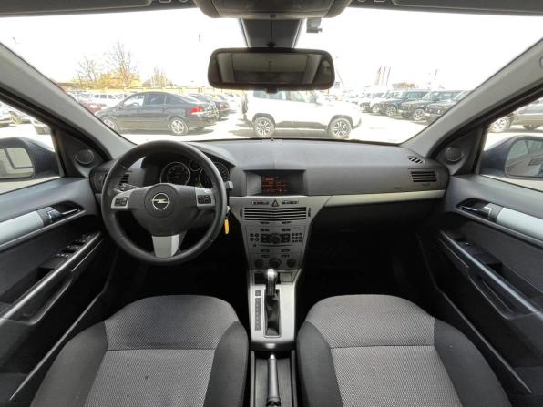 Opel Astra H Рестайлинг с пробегом 2013 года, цена 785 000 рублей, 171497 км, универсал, Автокод Объявления