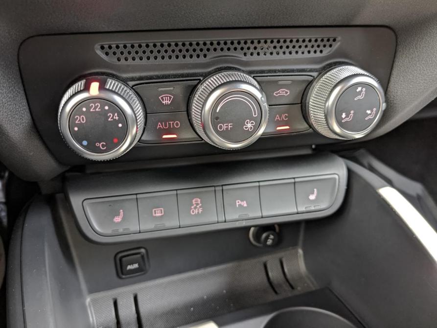 Audi A1 I (8X) Москва  - изображение 21
