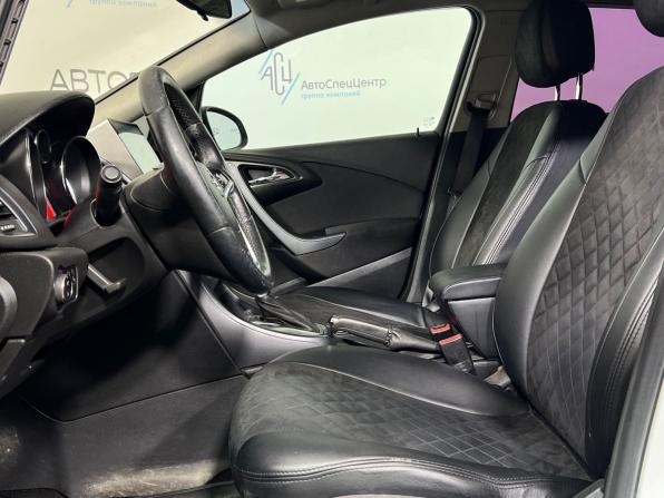 Opel Astra J Рестайлинг с пробегом 2013 года, цена 749 000 рублей, 184807 км, седан, Автокод Объявления