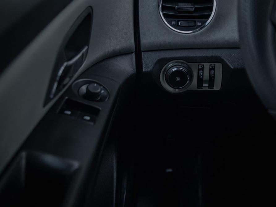 Chevrolet Cruze I Тюмень  - изображение 7
