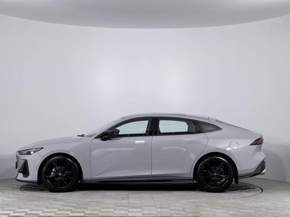 Changan UNI-V I с пробегом 2023 года, цена 2 590 000 рублей, 13983 км, лифтбек, Автокод Объявления