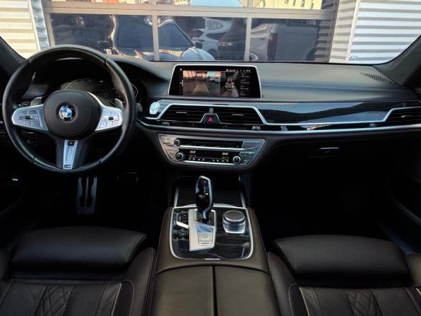 BMW 7 серии VI (G11/G12) Рестайлинг с пробегом 2019 года, цена 5 490 000 рублей, 98316 км, седан, Автокод Объявления