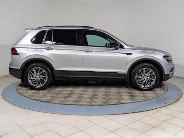 Volkswagen Tiguan II с пробегом 2017 года, цена 2 115 500 рублей, 225000 км, внедорожник, Автокод Объявления