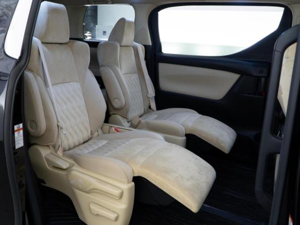 Toyota Vellfire II Рестайлинг с пробегом 2019 года, цена 4 098 999 рублей, 106830 км, минивэн, Автокод Объявления