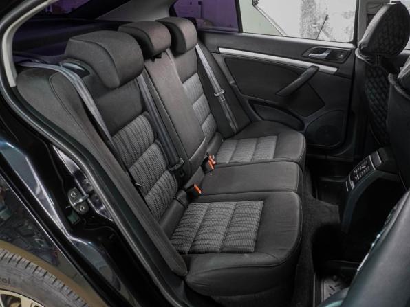 Skoda Octavia II (A5) Рестайлинг с пробегом 2011 года, цена 1 069 000 рублей, 117285 км, лифтбек, Автокод Объявления