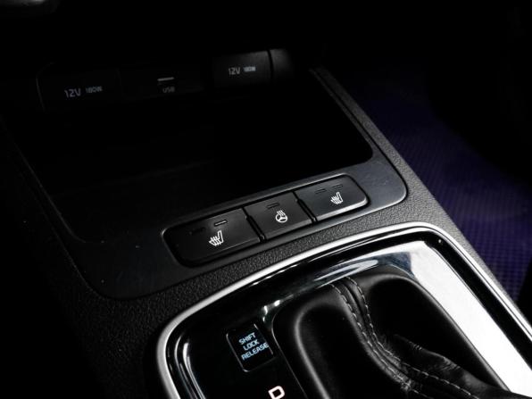 Kia Rio IV Рестайлинг с пробегом 2020 года, цена 1 384 070 рублей, 94517 км, седан, Автокод Объявления