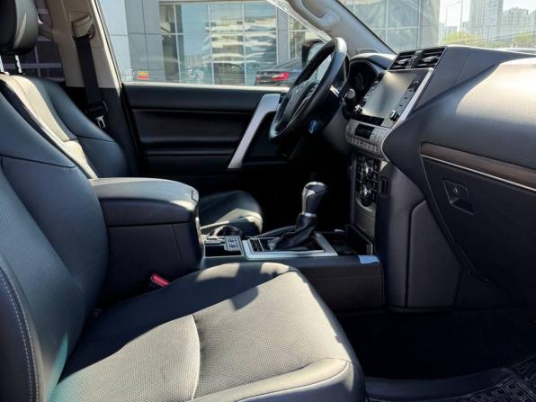 Toyota Land Cruiser Prado 150 Series Рестайлинг 3 с пробегом 2020 года, цена 6 550 000 рублей, 83713 км, внедорожник, Автокод Объявления