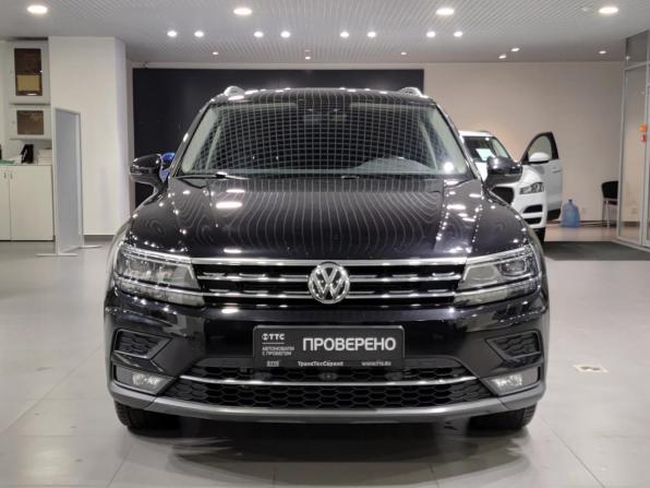 Volkswagen Tiguan II с пробегом 2017 года, цена 2 520 000 рублей, 107647 км, внедорожник, Автокод Объявления