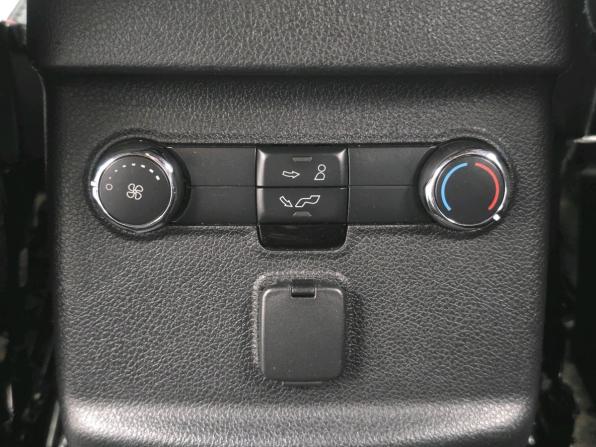 Ford Explorer V Рестайлинг с пробегом 2017 года, цена 2 035 000 рублей, 268384 км, внедорожник, Автокод Объявления