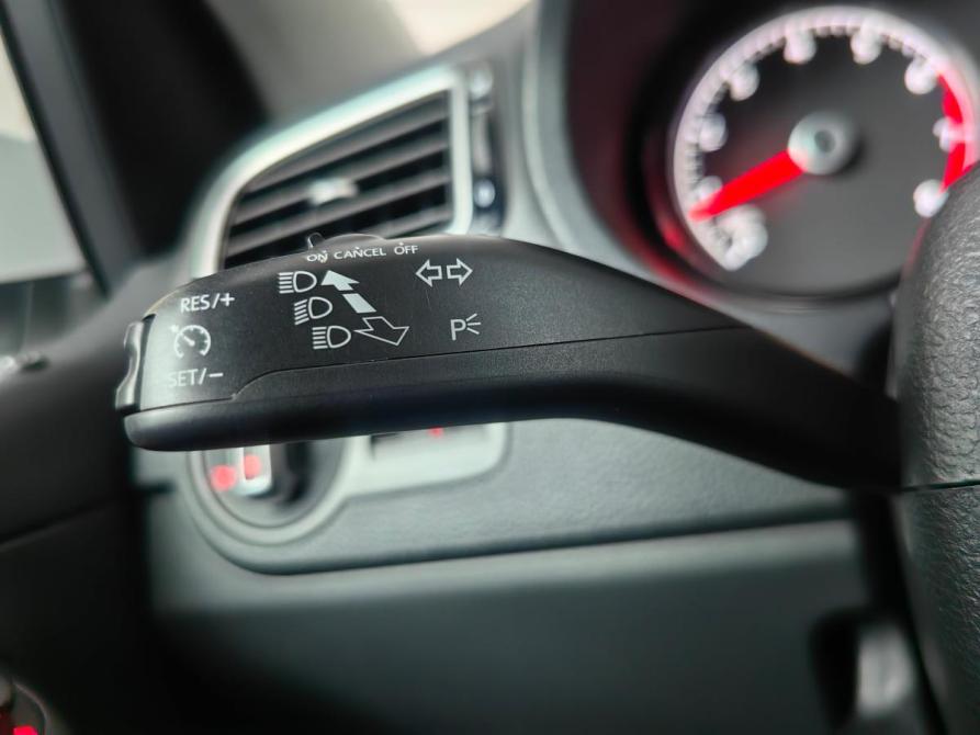 Volkswagen Polo V Рестайлинг Москва  - изображение 14