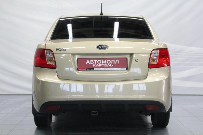 Kia Rio II Рестайлинг с пробегом 2010 года, цена 650 000 рублей, 157775 км, седан, Автокод Объявления