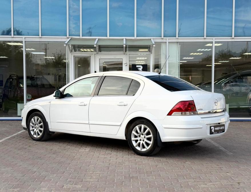 Opel Astra H Рестайлинг Ульяновск  - изображение 4