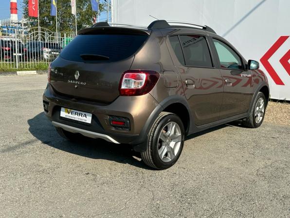 Renault Sandero II Рестайлинг с пробегом 2020 года, цена 1 190 000 рублей, 85795 км, хэтчбек, Автокод Объявления