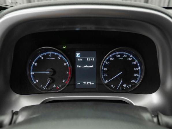 Toyota RAV4 IV (XA40) Рестайлинг с пробегом 2017 года, цена 2 900 000 рублей, 71290 км, внедорожник, Автокод Объявления