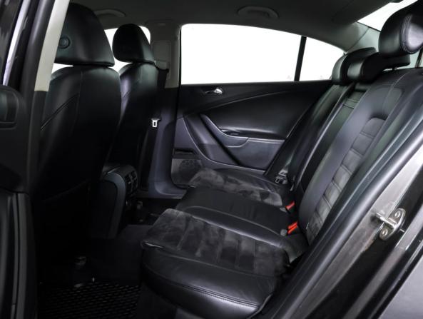 Volkswagen Passat B6 с пробегом 2007 года, цена 690 000 рублей, 146180 км, седан, Автокод Объявления