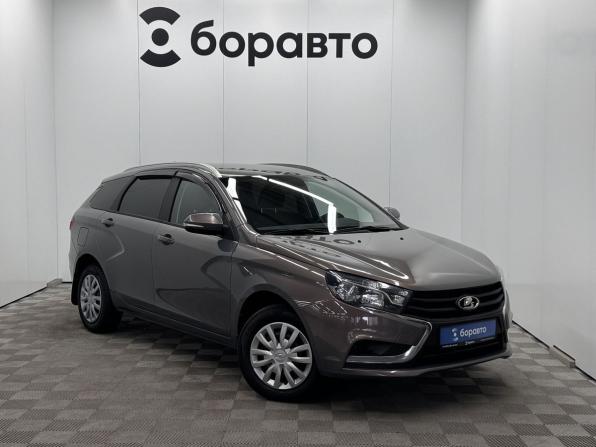 Lada (ВАЗ) Vesta I с пробегом 2018 года, цена 897 500 рублей, 140566 км, универсал, Автокод Объявления