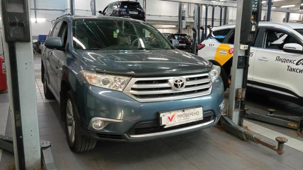Toyota Highlander II (XU40) Рестайлинг Санкт-Петербург  - изображение 1