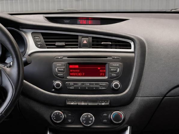 Kia Ceed II Рестайлинг с пробегом 2016 года, цена 1 177 000 рублей, 147472 км, хэтчбек, Автокод Объявления
