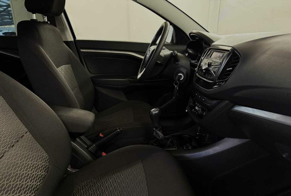 Lada (ВАЗ) Vesta I Москва  - изображение 11