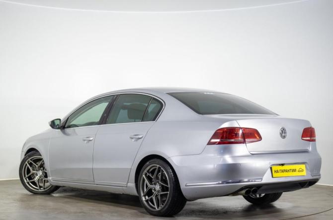 Volkswagen Passat B7 с пробегом 2012 года, цена 899 000 рублей, 221000 км, седан, Автокод Объявления