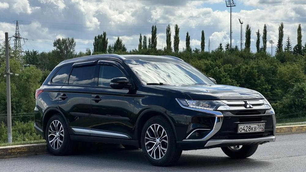 Mitsubishi Outlander III Рестайлинг 2 Уфа  - изображение 1