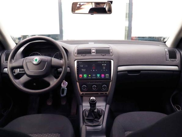 Skoda Octavia II (A5) Рестайлинг с пробегом 2011 года, цена 849 000 рублей, 145894 км, лифтбек, Автокод Объявления