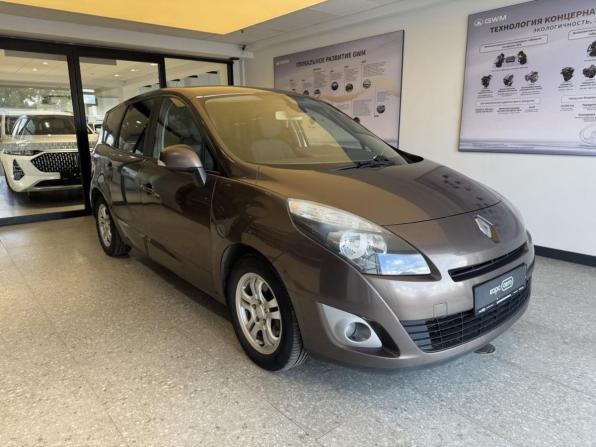 Renault Scenic III с пробегом 2011 года, цена 702 000 рублей, 326135 км, компактвэн, Автокод Объявления