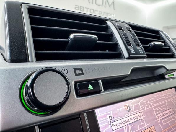 Toyota Land Cruiser Prado 150 Series Рестайлинг 1 с пробегом 2014 года, цена 3 699 000 рублей, 162000 км, внедорожник, Автокод Объявления
