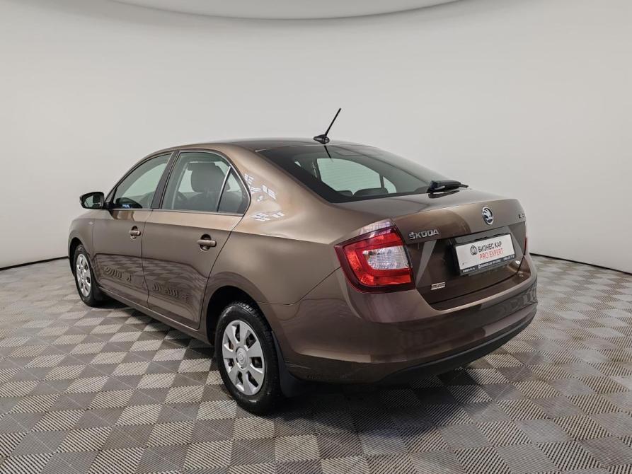 Skoda Rapid I Рестайлинг Москва  - изображение 7