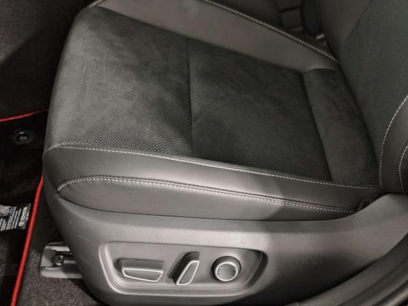 Toyota Camry IX (XV80) China Market с пробегом 2026 года, цена 4 990 000 рублей, 52 км, седан, Автокод Объявления