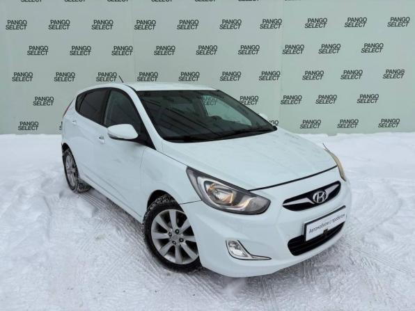 Hyundai Solaris I с пробегом 2011 года, цена 725 000 рублей, 70000 км, хэтчбек, Автокод Объявления