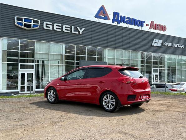 Kia Ceed II Рестайлинг с пробегом 2015 года, цена 1 376 000 рублей, 135806 км, хэтчбек, Автокод Объявления