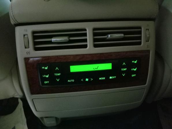 Toyota Land Cruiser 200 Series Рестайлинг 1 с пробегом 2012 года, цена 2 999 000 рублей, 152412 км, внедорожник, Автокод Объявления