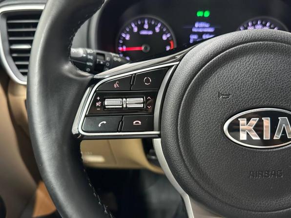 Kia Sportage IV Рестайлинг с пробегом 2019 года, цена 2 235 000 рублей, 90101 км, внедорожник, Автокод Объявления