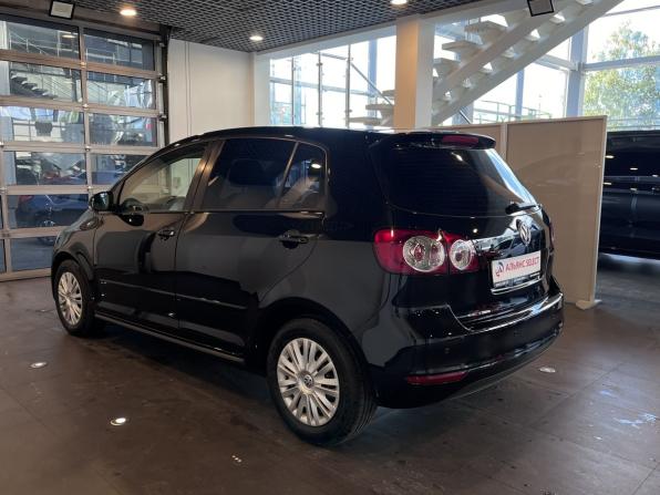 Volkswagen Golf Plus II с пробегом 2010 года, цена 665 000 рублей, 140065 км, хэтчбек, Автокод Объявления