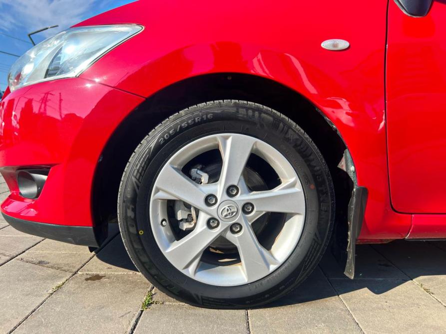 Toyota Auris I Стерлитамак  - изображение 9