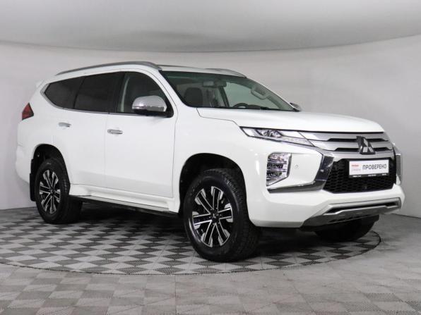Mitsubishi Montero Sport III Рестайлинг с пробегом 2022 года, цена 4 349 000 рублей, 50800 км, внедорожник, Автокод Объявления