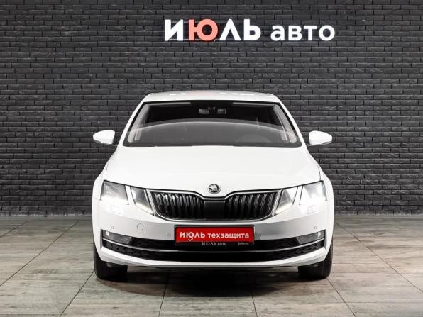 Skoda Octavia III (A7) Рестайлинг с пробегом 2018 года, цена 1 900 000 рублей, 143215 км, лифтбек, Автокод Объявления